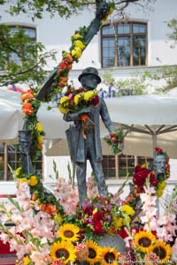 Karl-Valentin-Brunnen