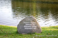 Gedenkstein für das Unglück am Olympiasee