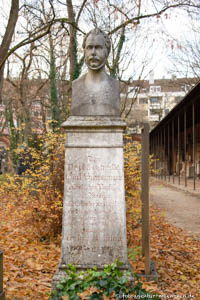 Karl Schneemann