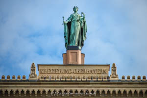 Gerhard Willhalm – Justitia - Regierung von Oberbayern