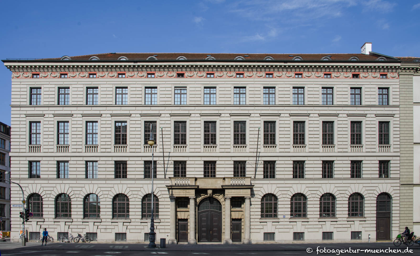 Ehem. Bayerische Versicherungsbank
