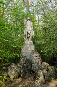 Gerhard Willhalm – 	Wotanskulptur