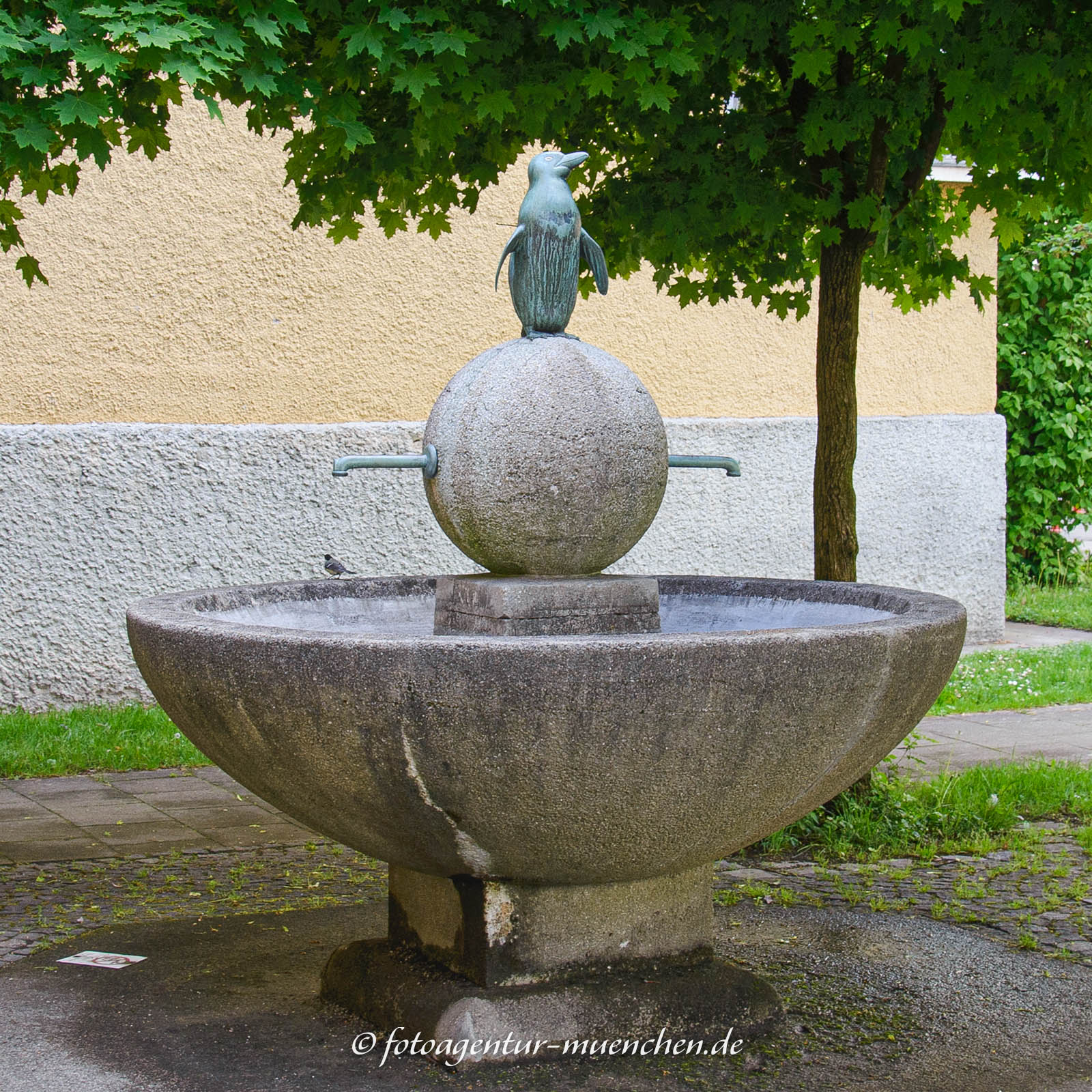 Pinguin-Brunnen