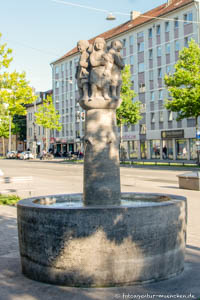 Gerhard Willhalm – Die Gratulanten (Hochzeitsbrunnen)
