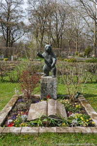 Bärengrab - Nordfriedhof – Foto aus München