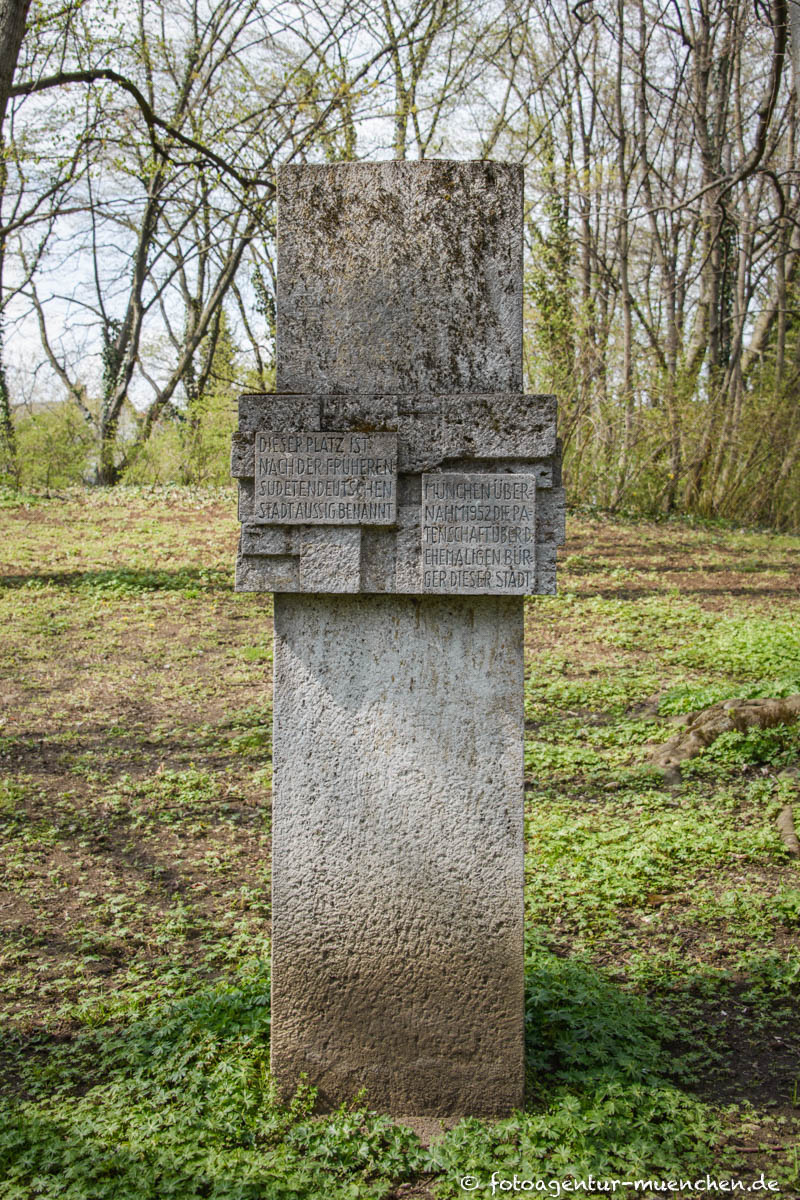 Denkmal für die Stadt Aussig – Denkmal/Kunstwerk in München