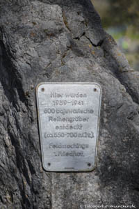  - Gedenkstein – Bajuwarische Reihengräber