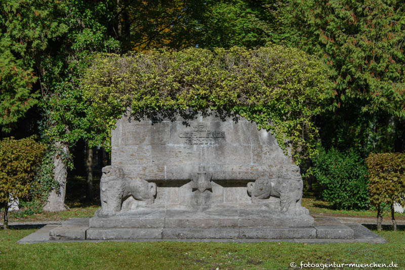 Kriegerdenkmal - Neuer Israelitsicher Friedhof