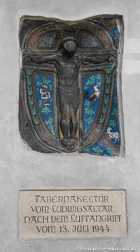 Tabernakeltür - Luftangriff