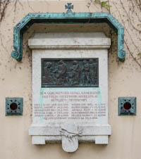 Kriegerdenkmal FFW Neuhausen