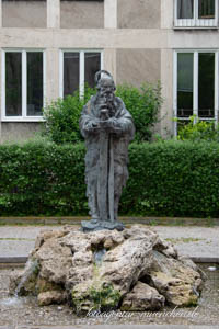 Nageler Claus - St.-Pauls-Brunnen