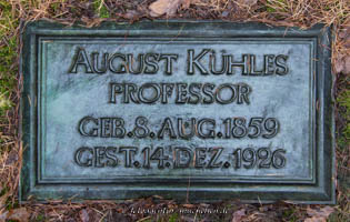 Gerhard Willhalm – Grab - August Kühles