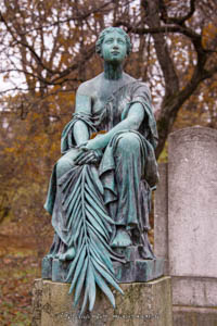 Knecht E. - Trauernde