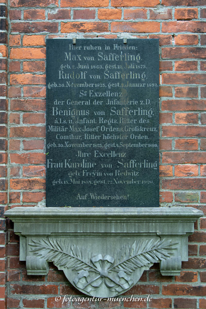 Grab - Benignus von Safferling
