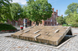 Hoffmann Karlheinz - Brunnen
