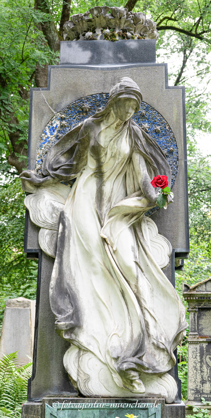 Personifikation der Nacht – Denkmal/Kunstwerk in München