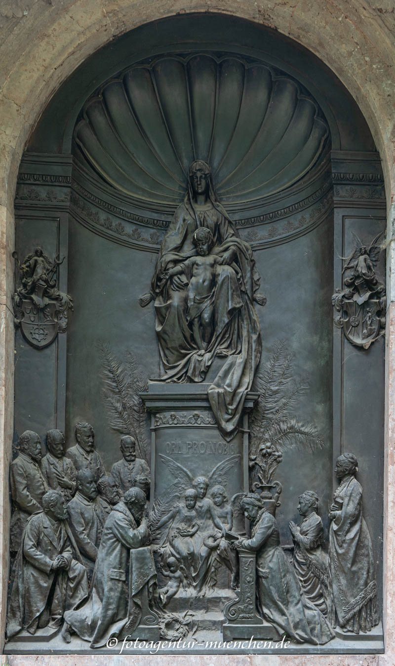 Bronzerelief – Denkmal/Kunstwerk in München