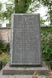 Gerhard Willhalm – Grab - Johann Nepomuk von Nußbaum