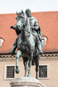  - Reiterstandbild - Prinzregent Luitpold