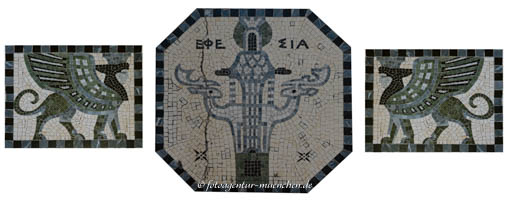  - Bodenmosaik mit Artemis von Ephesos