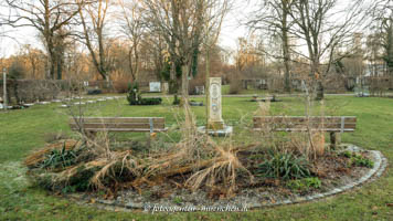 Gerhard Willhalm – Grabanlage