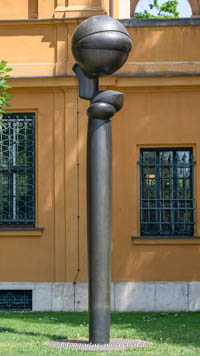 Große Kugelkopfsäule