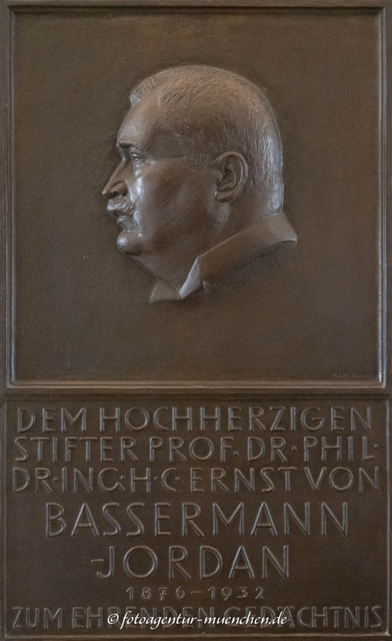 Gedenktafel - Ernst von Bassermann-Jordan – Denkmal/Kunstwerk in München