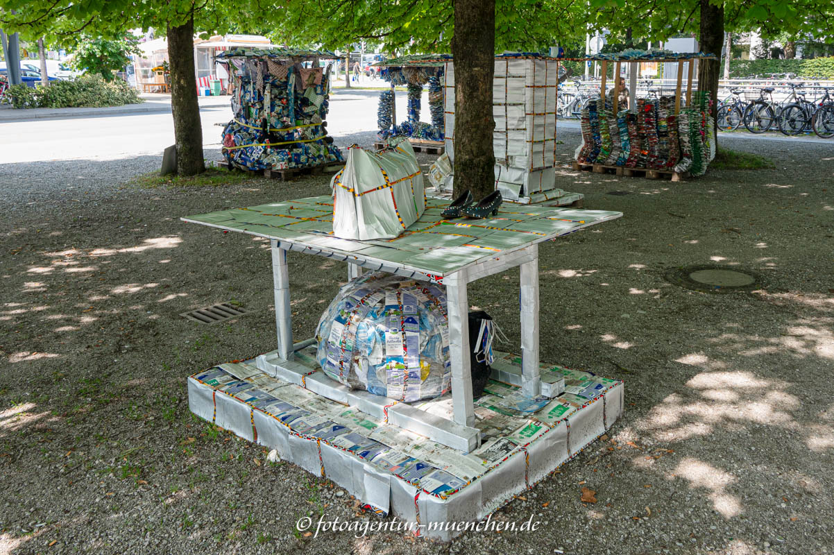 FUEGUEU DIAAY BALLEN – Denkmal/Kunstwerk in München