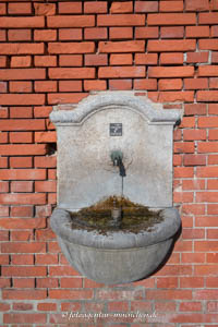 Gerhard Willhalm – Trinkwasser-Wandbrunnen