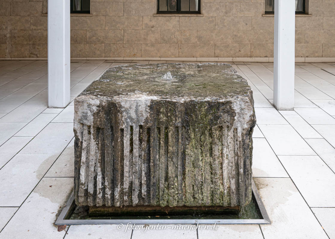 Brunnen