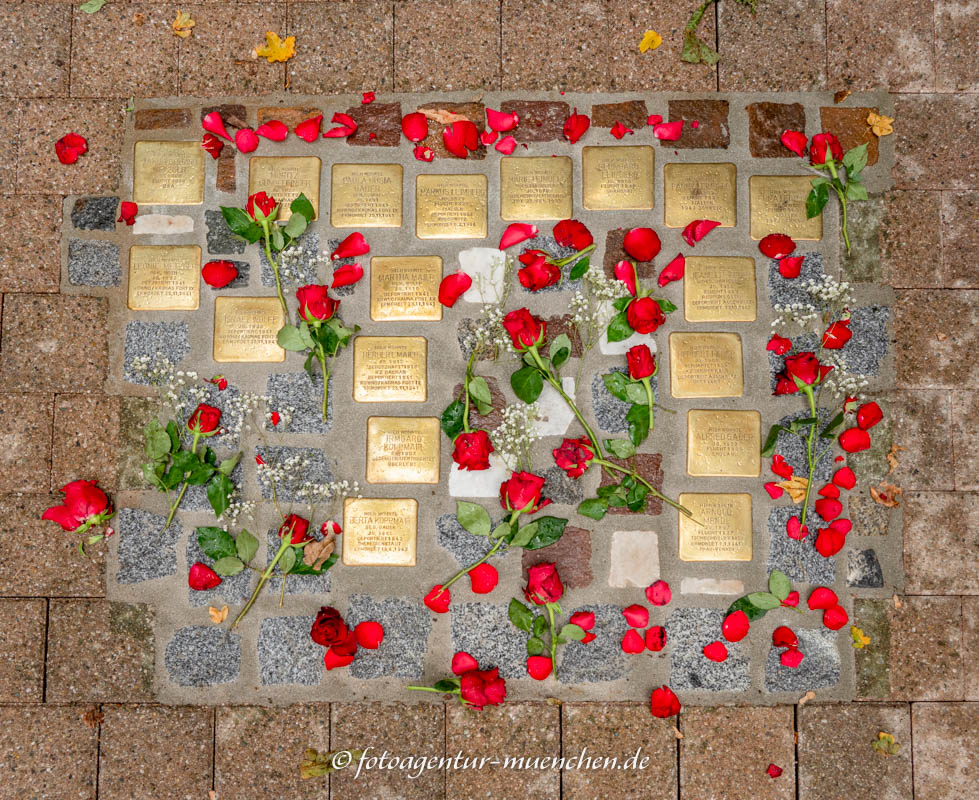 Verlegung Stolpersteine</a>