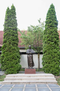 Gerhard Willhalm – Statue - Blaženi Alojzije Stepinac
