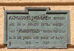 Gerhard Willhalm – Gedenktafel - Katholisches Jugendheim