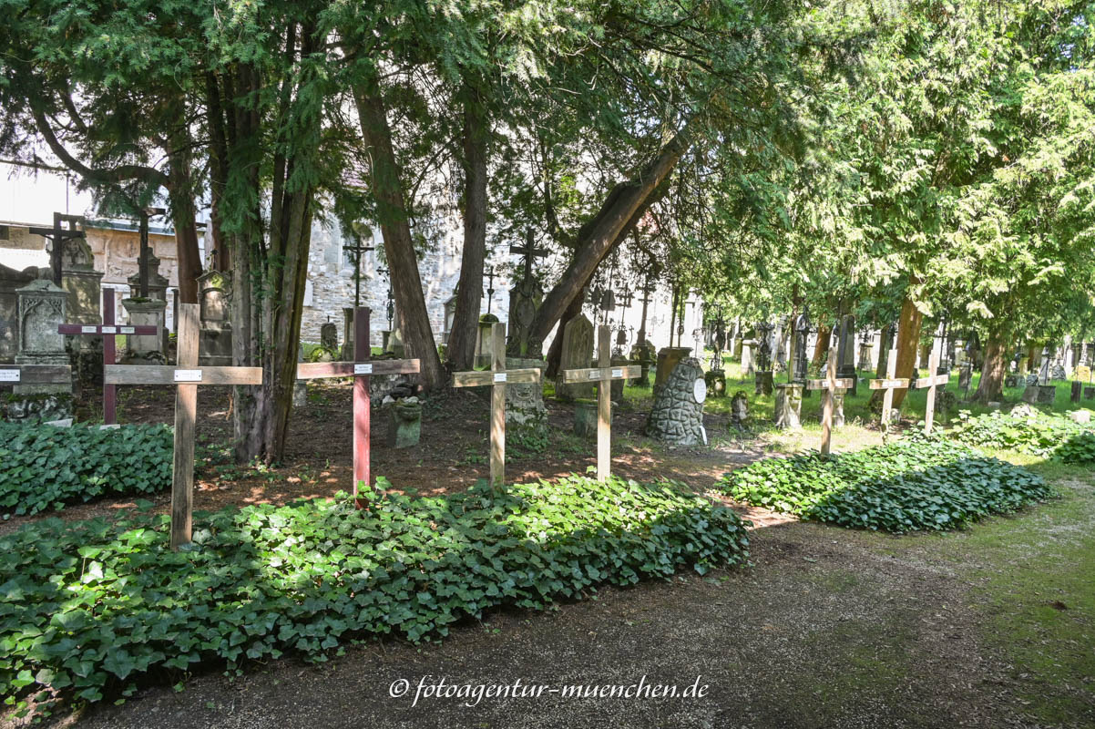 KZ-Gräber - Friedhof St. Peter