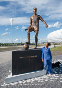 Gerhard Willhalm – Statue - Franz Beckenbauer