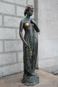 Costantini Nereo - Julia