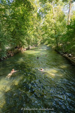  – Baden im Eisbach – und mit der Tram zurück