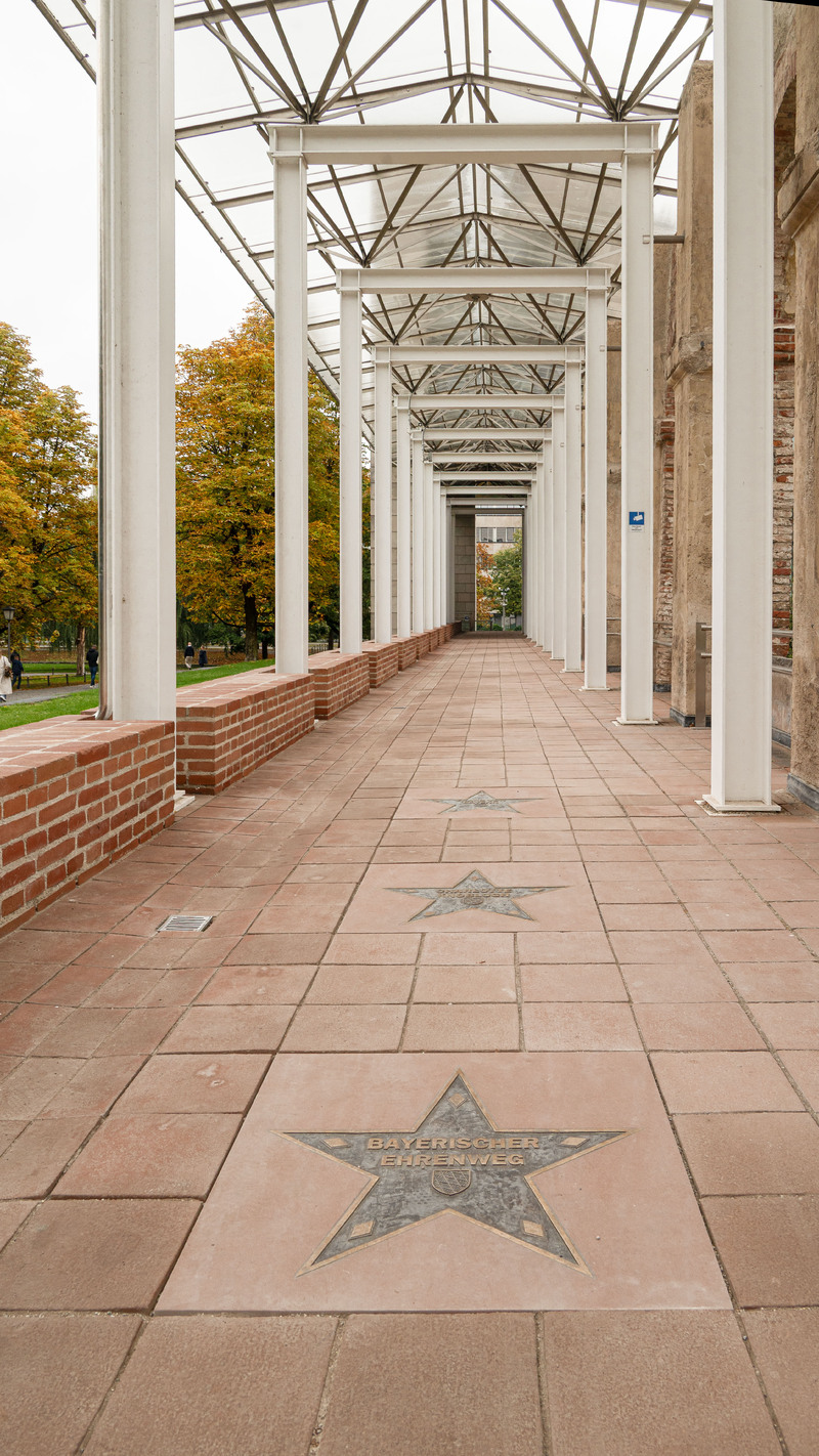 Bayerischer Ehrenweg