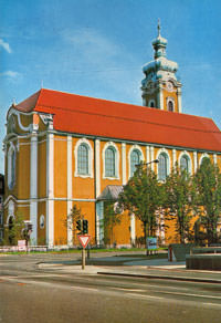 Kloster und Kirche St. Theresia in München