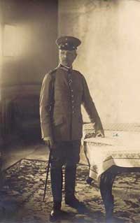 General Ernst von  Oven